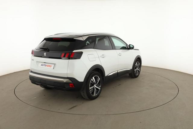 Peugeot 3008 image 1