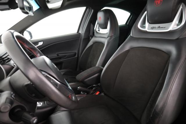 Alfa Romeo Giulietta image 7