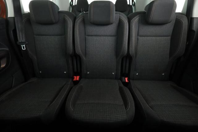 Peugeot Rifter image 3