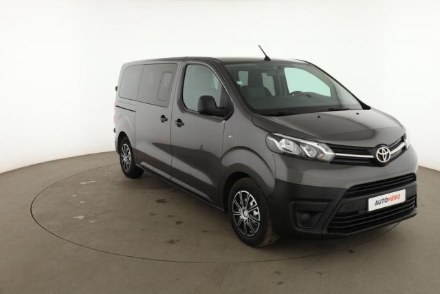 Toyota Proace image 2
