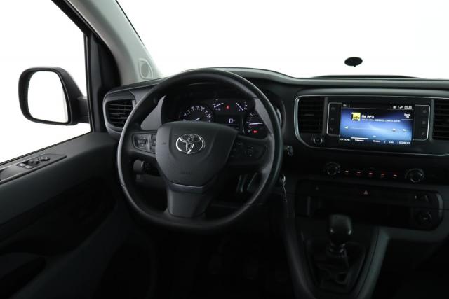 Toyota Proace image 1