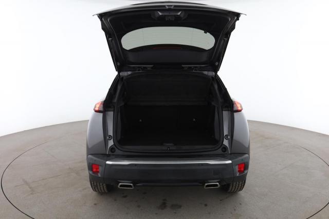 Peugeot 2008 image 3