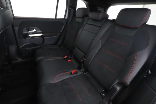 Mercedes Benz Glb image 1