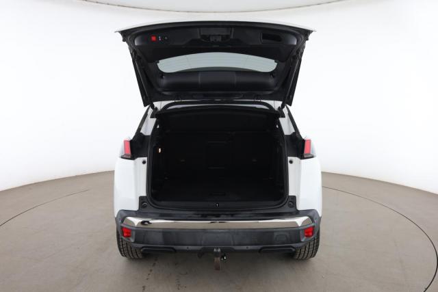 Peugeot 3008 image 2