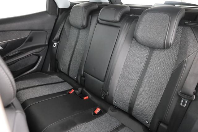 Peugeot 3008 image 5