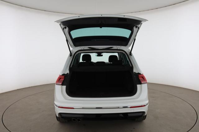 Volkswagen Tiguan image 9