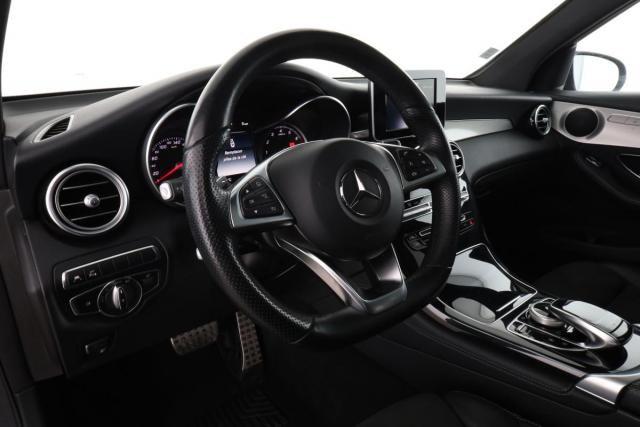 Mercedes Benz Glc image 9