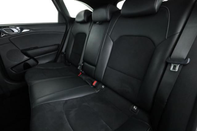 Kia Cee'D_sw image 5