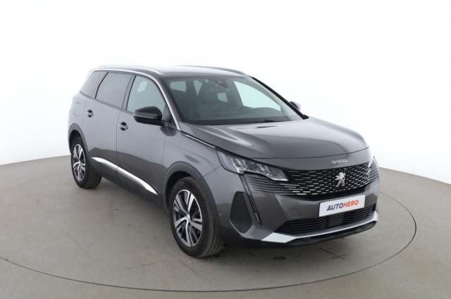Peugeot 5008 image 2