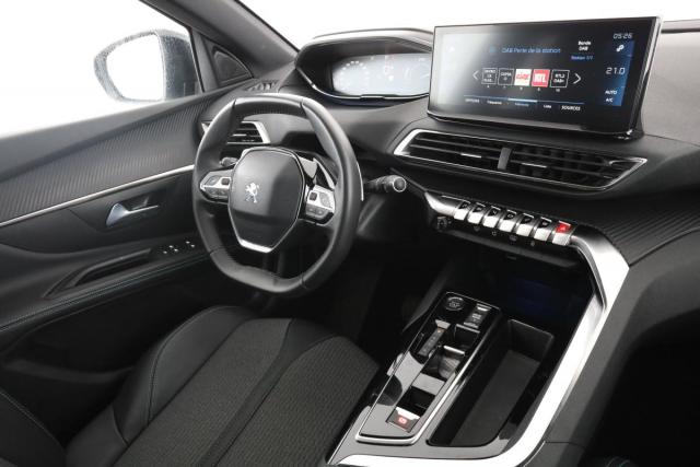 Peugeot 5008 image 8