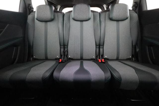 Peugeot 5008 image 5