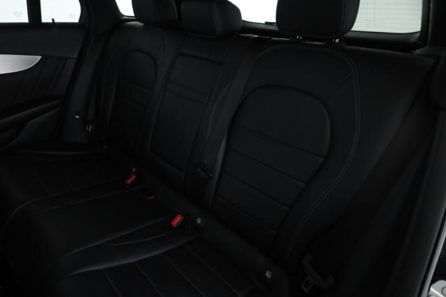 Mercedes Benz Glc image 9