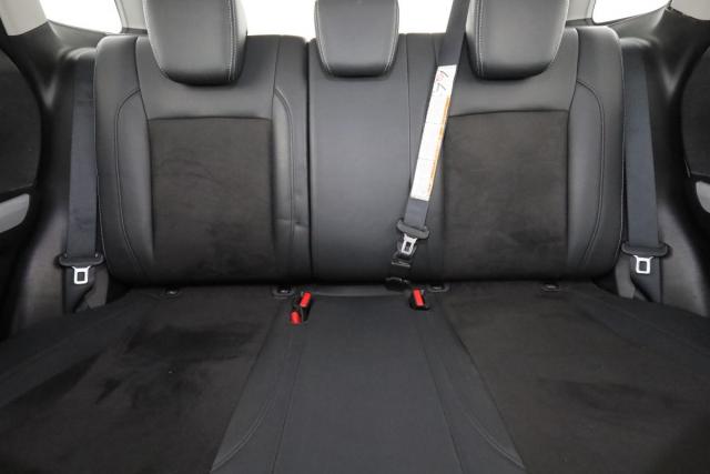 Suzuki Vitara image 6
