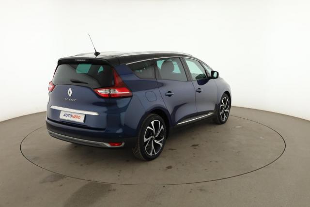 Renault Grand Scénic image 8