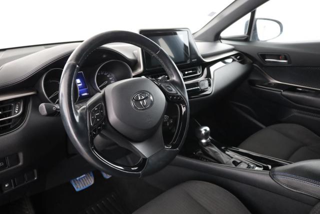 Toyota C-Hr image 7