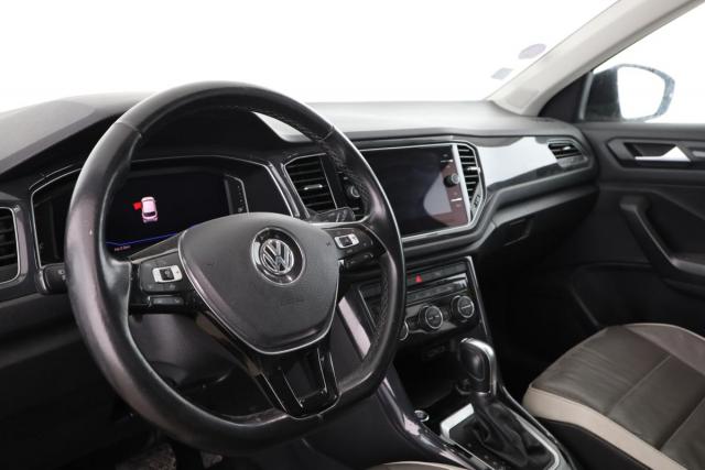 Volkswagen T-Roc image 9