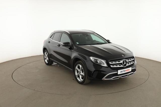 Mercedes Benz Gla image 1