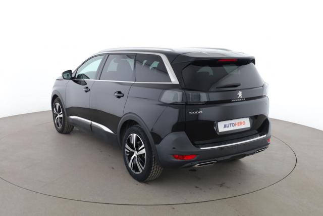 Peugeot 5008 image 1