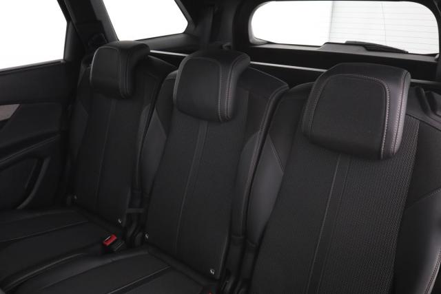 Peugeot 5008 image 6