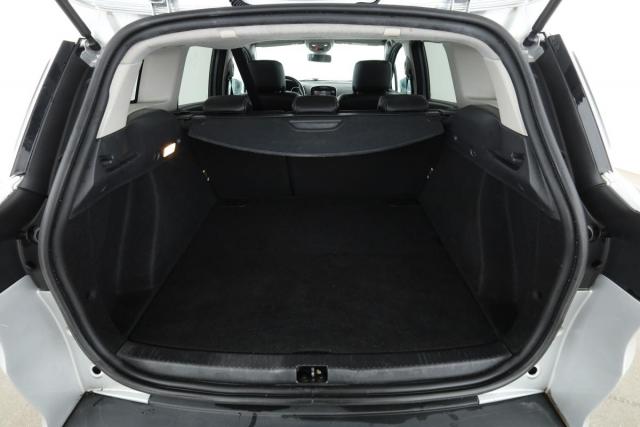 Renault Clio Estate image 5