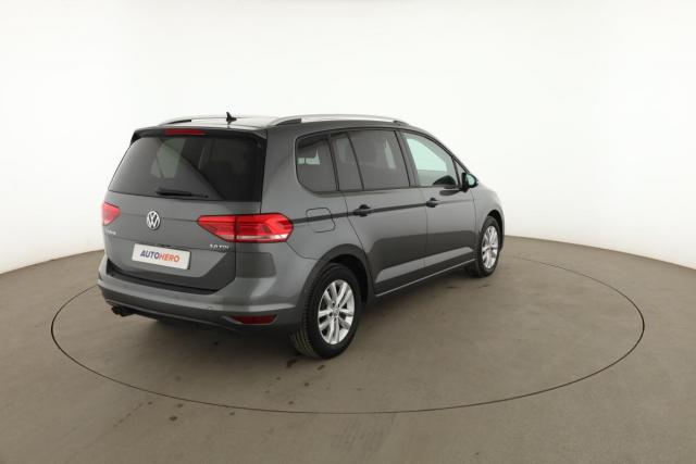 Volkswagen Touran image 5