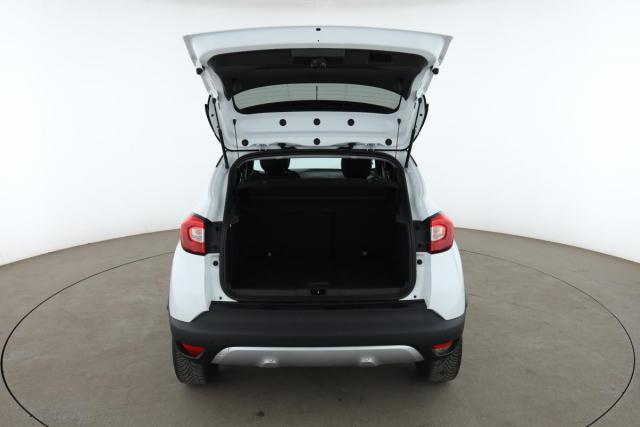Renault Captur image 8