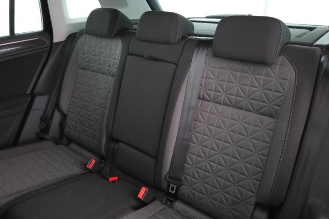 Volkswagen Tiguan image 9