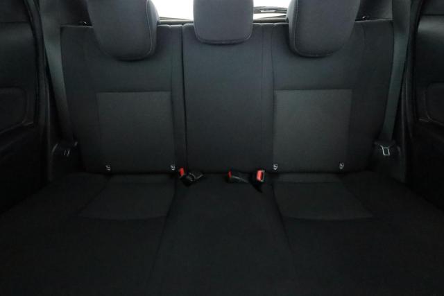 Toyota Yaris image 8