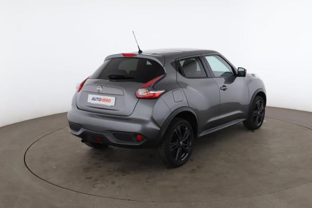 Nissan Juke image 8
