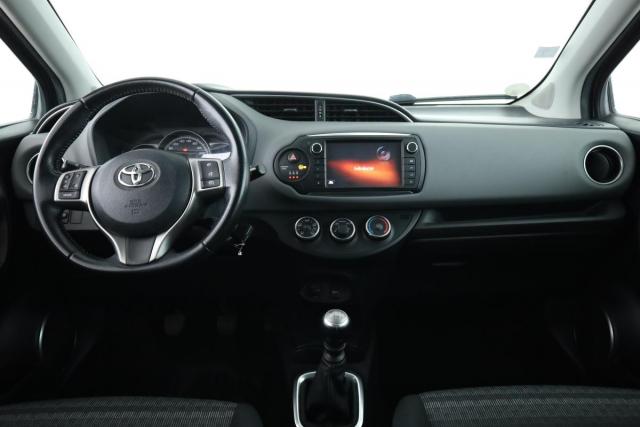 Toyota Yaris image 5