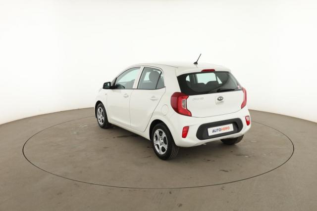 Kia Picanto image 6