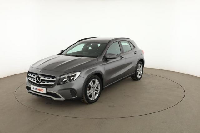 Mercedes Benz Gla 180 Intuition 7g-Dct 122 Ch