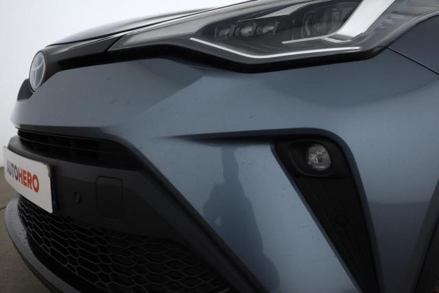 Toyota C-Hr image 7