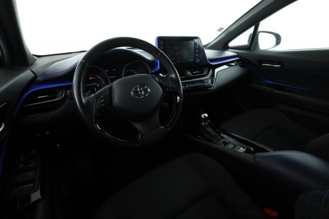 Toyota C-Hr image 3