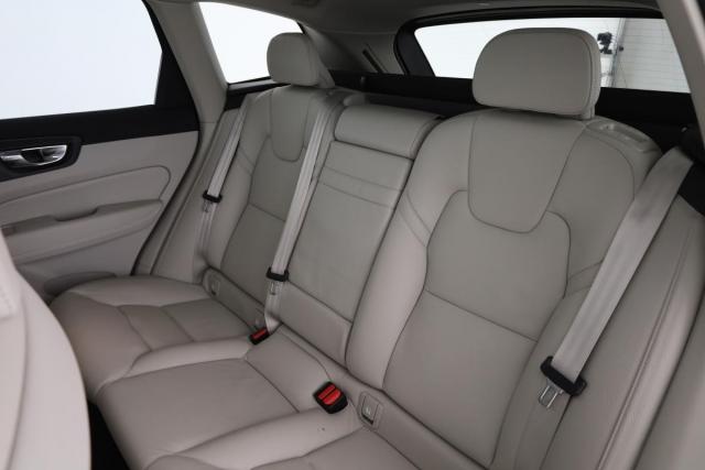 Volvo Xc60 image 3