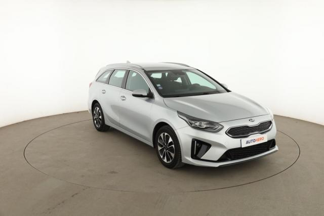 Kia Cee'D_sw image 4