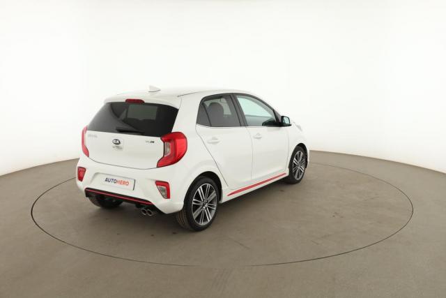 Kia Picanto image 5