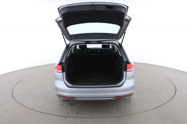 Volkswagen Passat Sw image 3