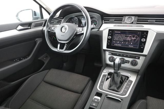 Volkswagen Passat Sw image 9