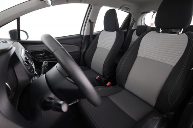 Toyota Yaris image 5