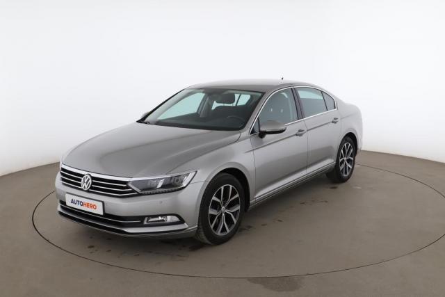 Volkswagen Passat 2.0 Tdi Bluemotion Tech Connect 150 Ch