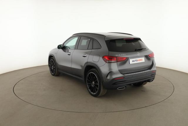 Mercedes Benz Gla image 4