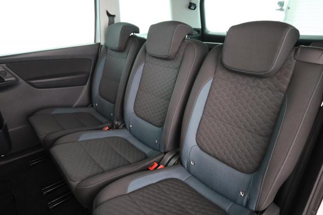 Volkswagen Sharan image 9