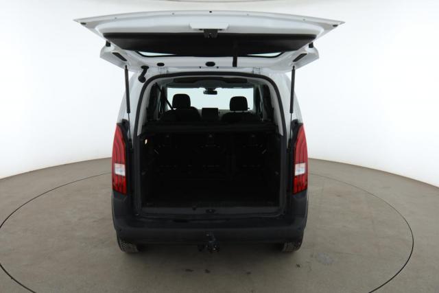 Peugeot Rifter image 9