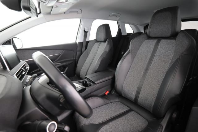 Peugeot 3008 image 1