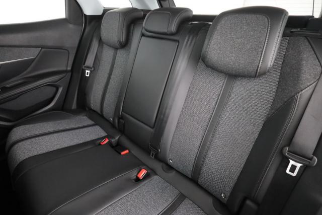 Peugeot 3008 image 7