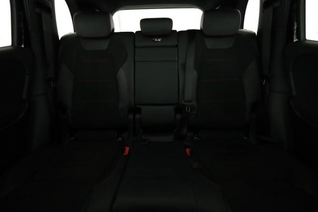 Mercedes Benz Glb image 7