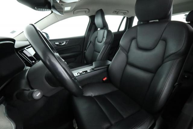 Volvo V60 image 4