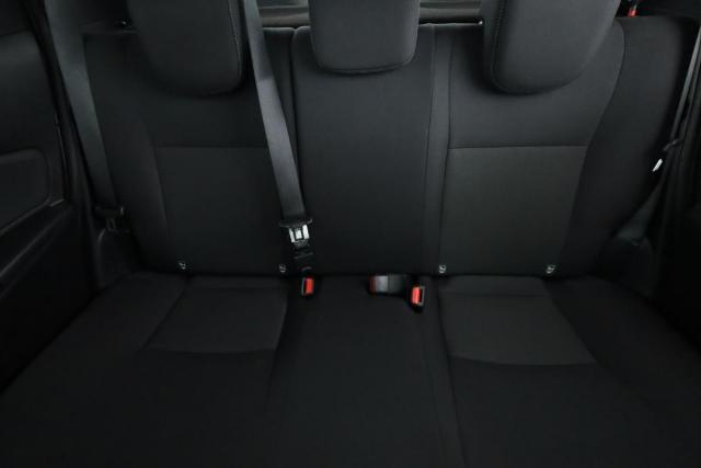 Toyota Yaris image 6