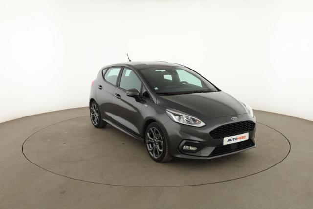 Ford Fiesta image 2